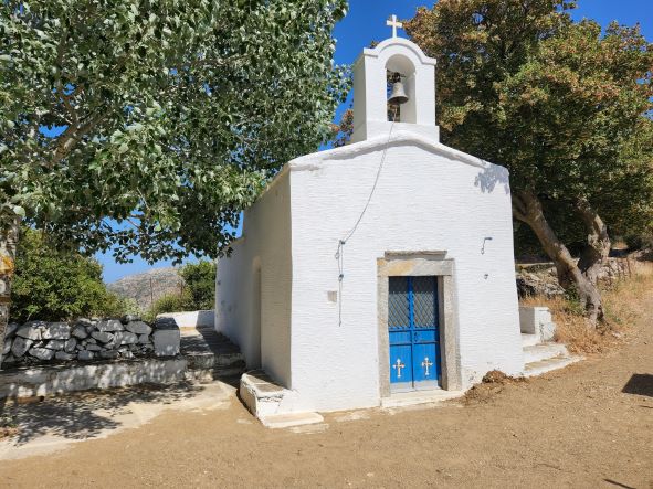 Small Church outside Filoti