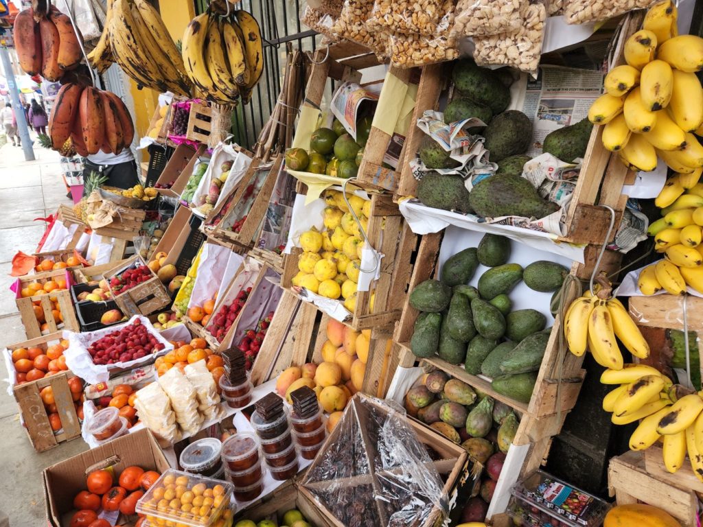 Surquillo market fruit tasting