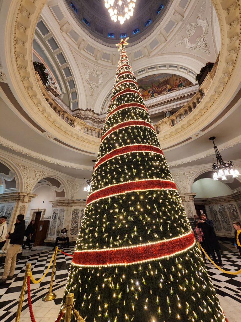 Xmas Tree in Belfast City Hall